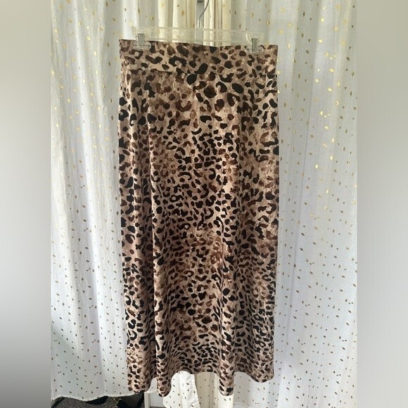 Ellen Tracy Women's Animal Leopard Print Maxi Skirt Side Slit Elastic Waist S - Picture 3 of 4
